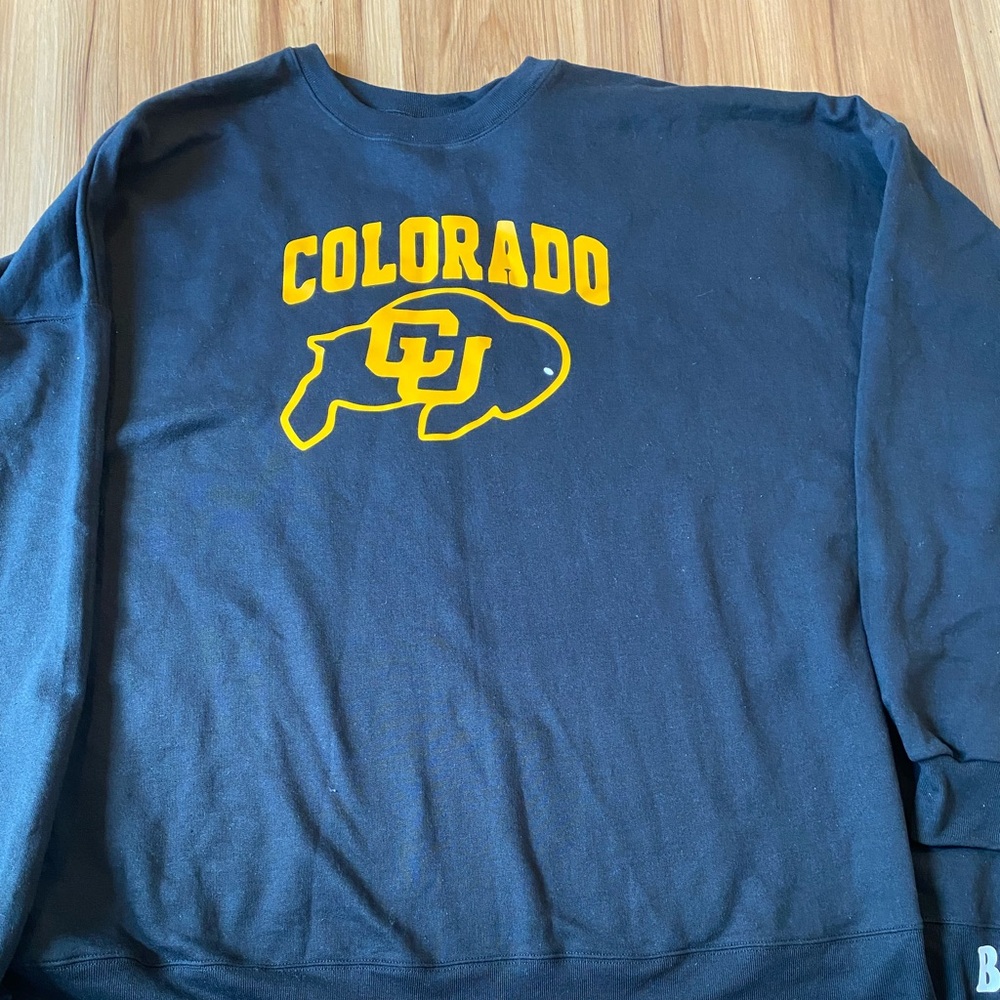 Eco Smart Hanes Colorado Black Sweatshirt!!!